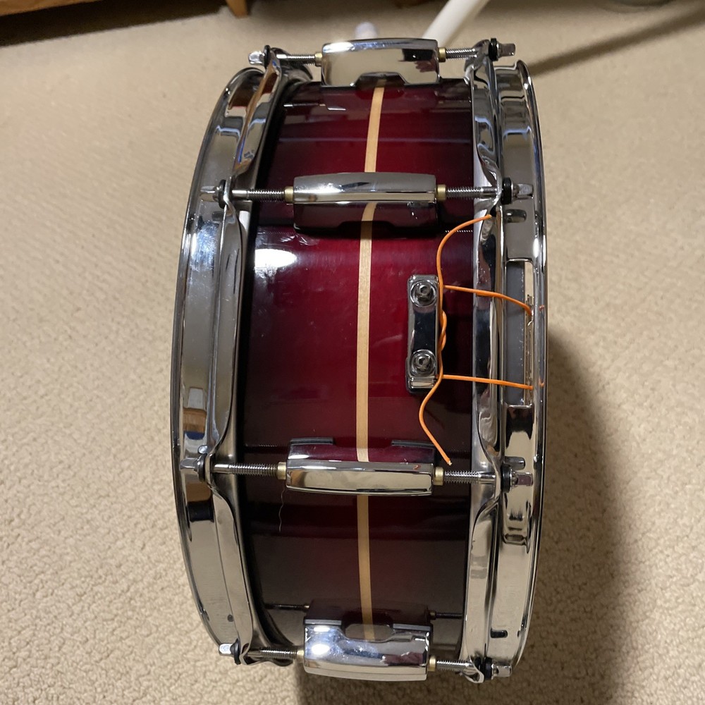 Pearl Masters Maple Complete 5.5x14 Snare Drum