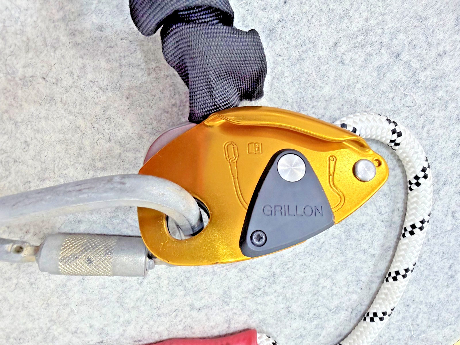 Petzl GRILLON 3m Adjustable Work Positioning Lanyard w/ 2 Locking Carabiners