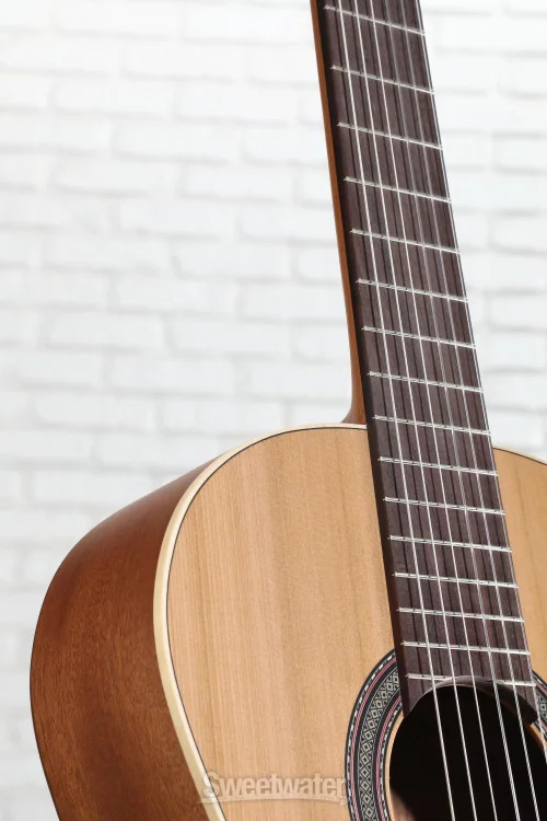Alhambra 1 OP Nylon-string Classical Guitar - Natural