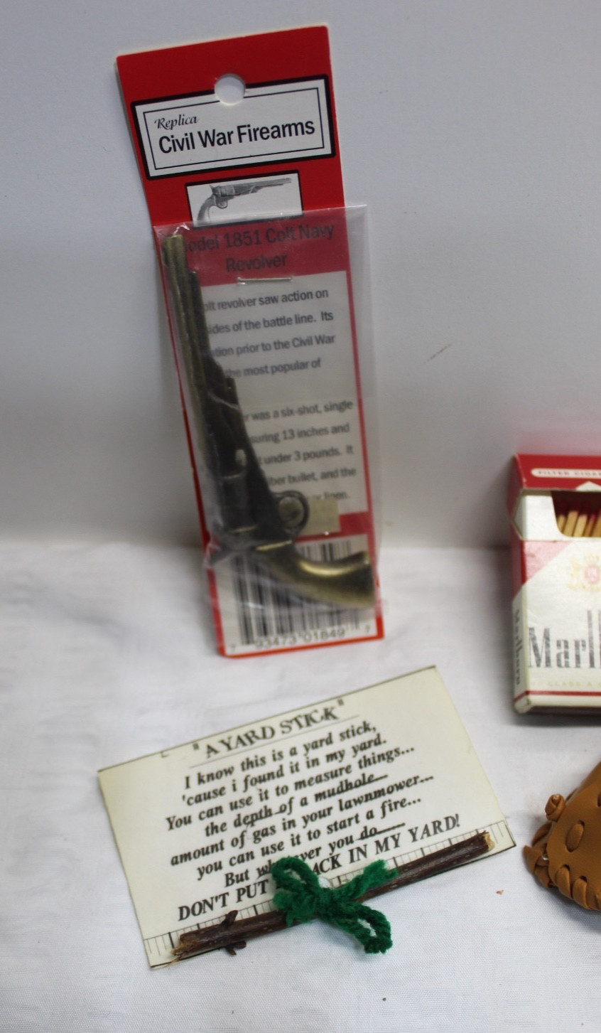 Vintage Minatures & Small Replicas Civil War Firearm Small Marlboro Box Sifter