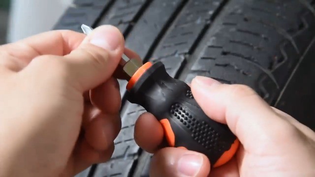 100PCS Tire Repair Kit - No Removal Needed, Sidewall Patch Tools & Storage Bag,