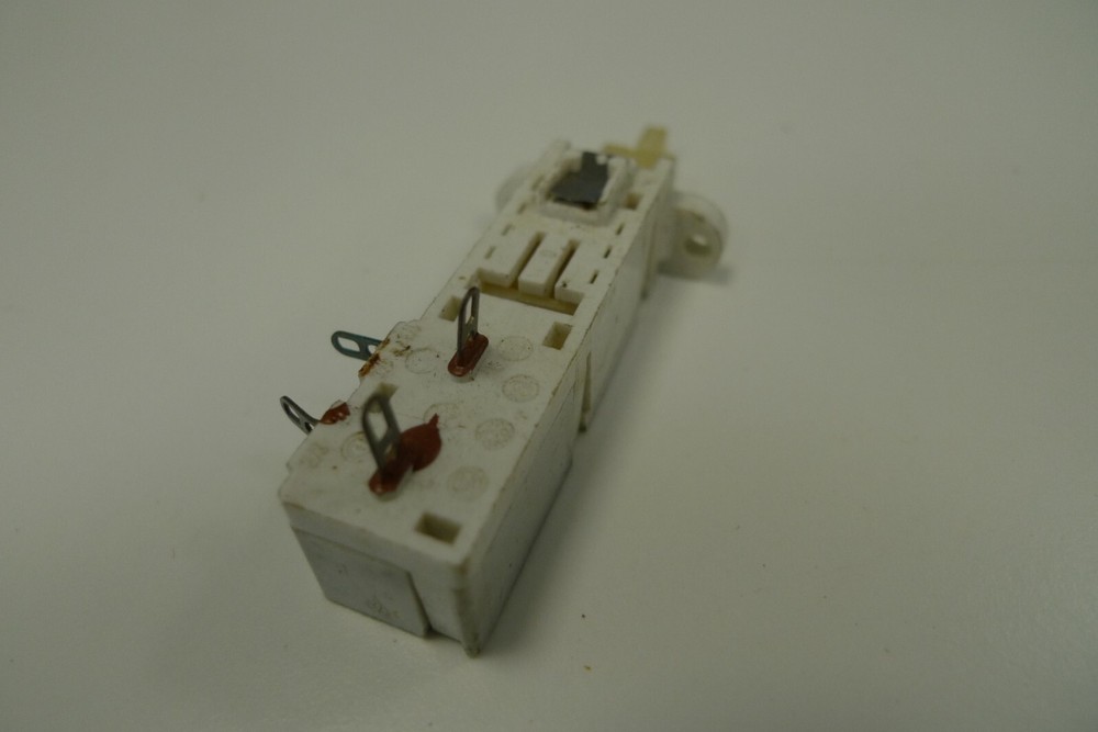 Switch Push Button On/Off DPST Philips Isostat MF4C