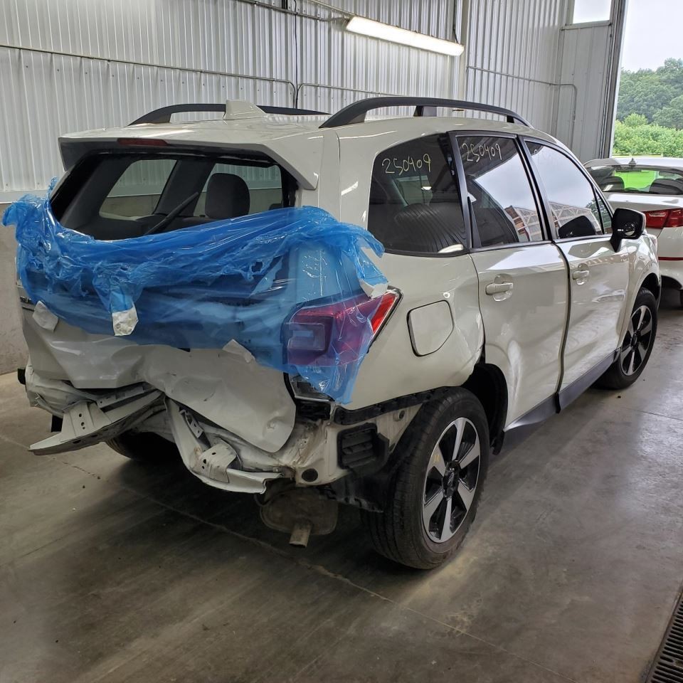 Camera/Projector Camera Liftgate Mounted Fits 17-18 FORESTER 1102706