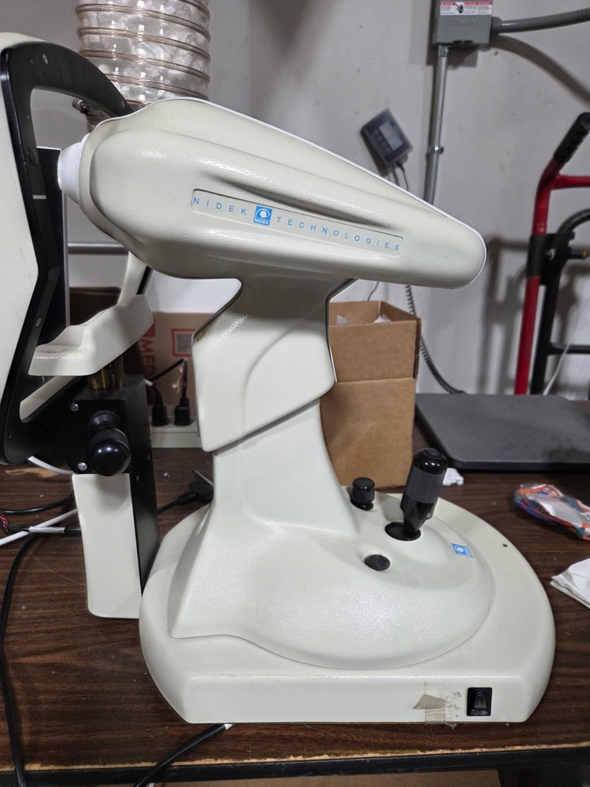 Nidek Magellan Mapper-MM1 Corneal Topographer Untested AS IS
