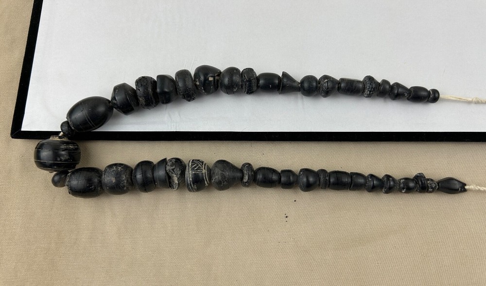 Ancient Bactrian Black Banded Agate and Jet Beads