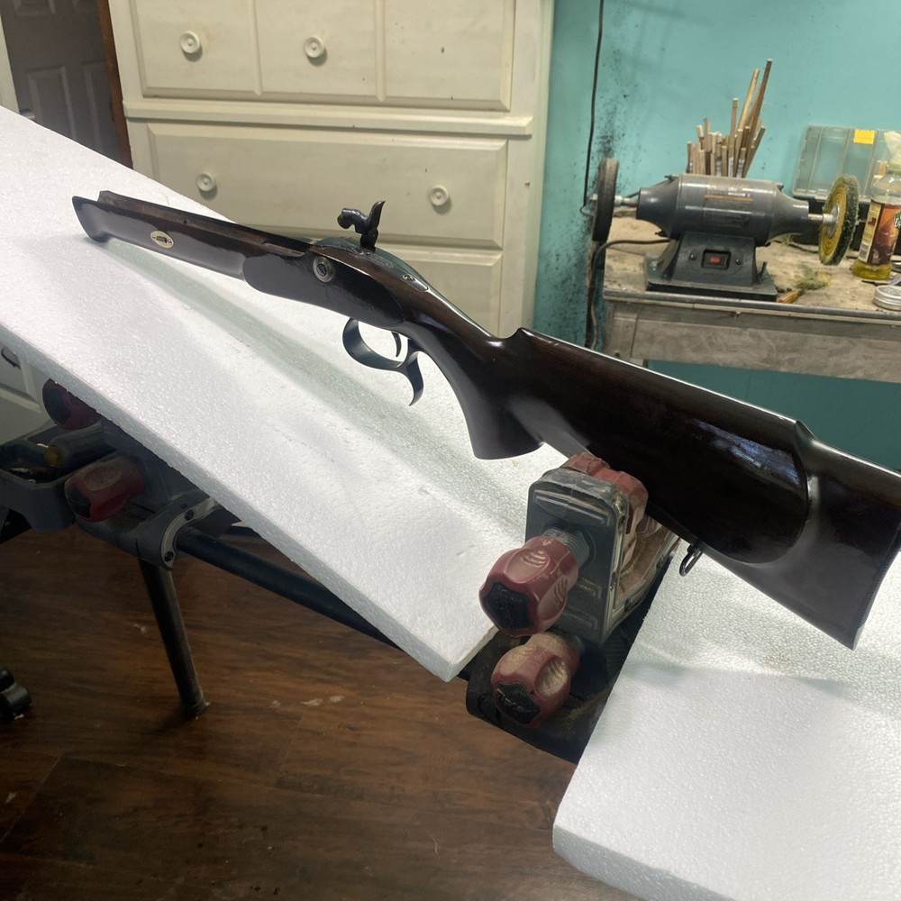TRADITIONS “TROPHY “ Complete Muzzleloader Stock ASSEMBLY.