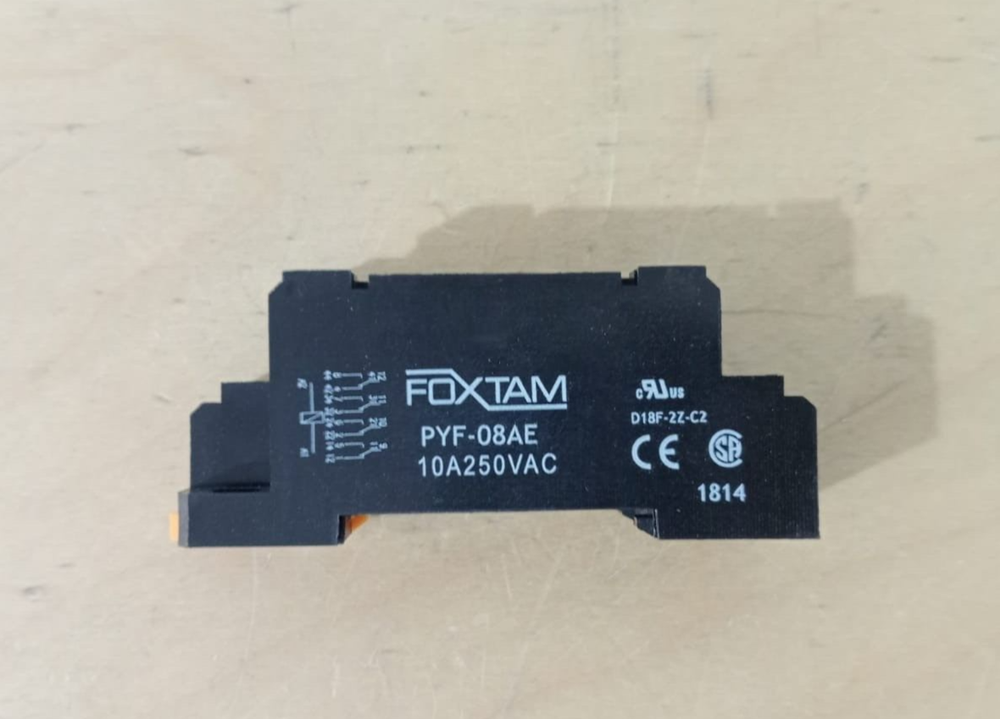NORTONICS FOXTAM PYF-08AE relay socket base (NEW)