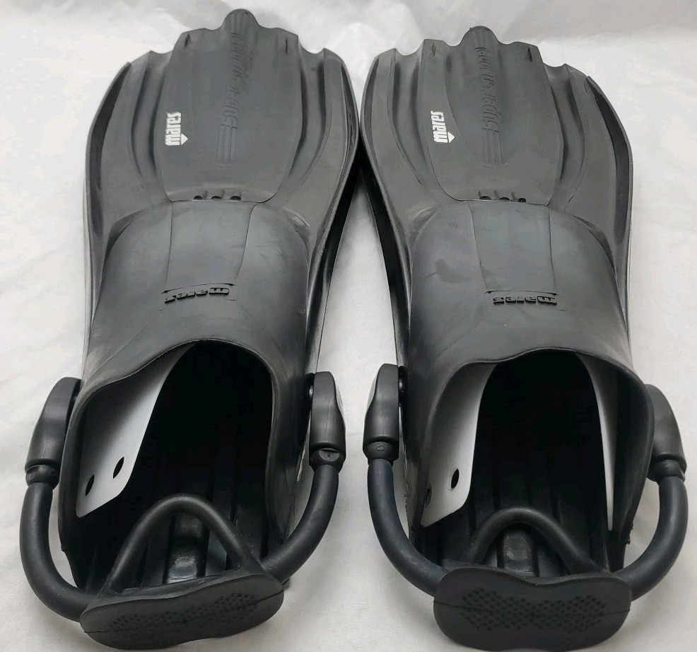 Mares Avanti SuperChannel Open Heel Fin with Bungee Strap Size Regular