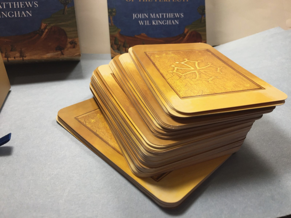 The Cathar Tarot by John Matthews, Wil Kinghan