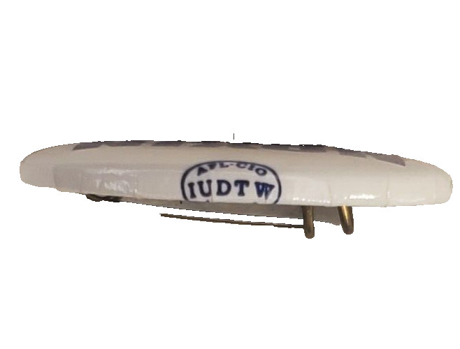 Vintage Dump Nixon Anti Nixon Watergate Political 1972 era Pinback Button