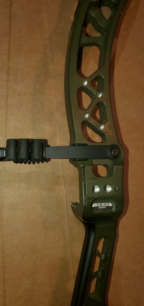 Bowtech Ss34 Rh 70lbs OD Green/FDE
