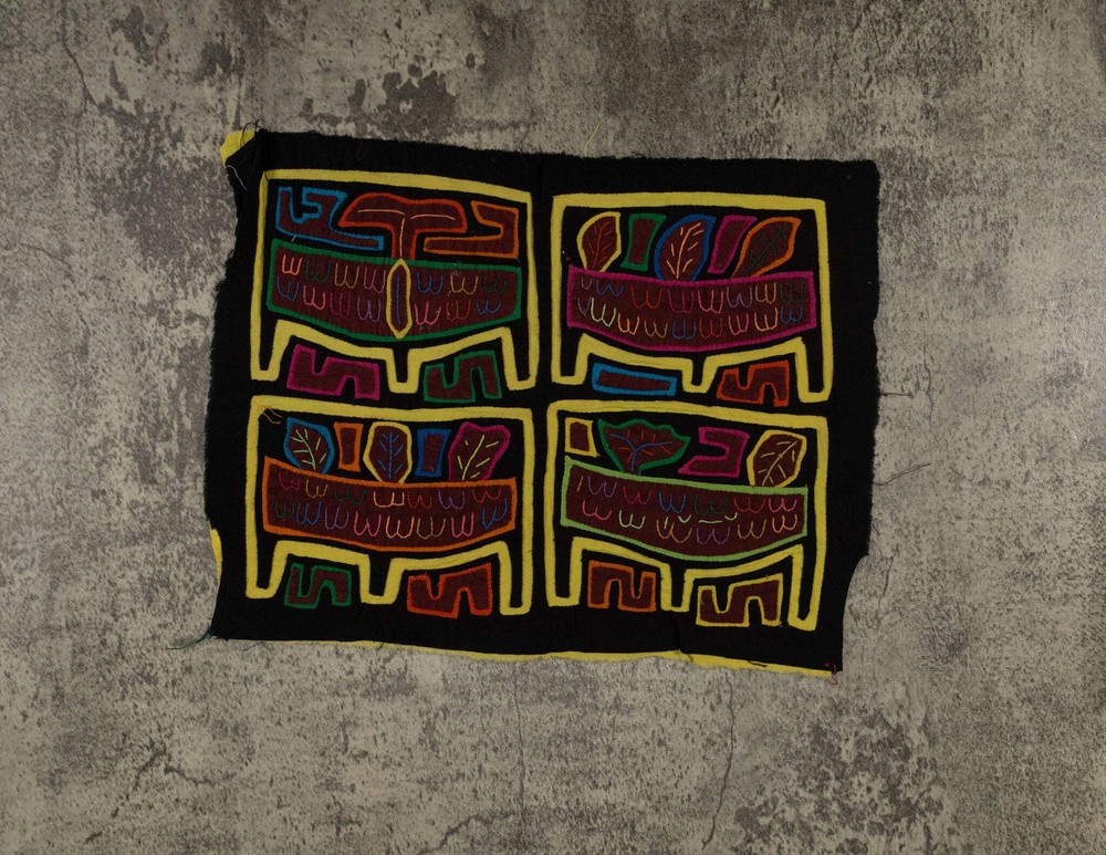 Multi-Color Classic Design Mola