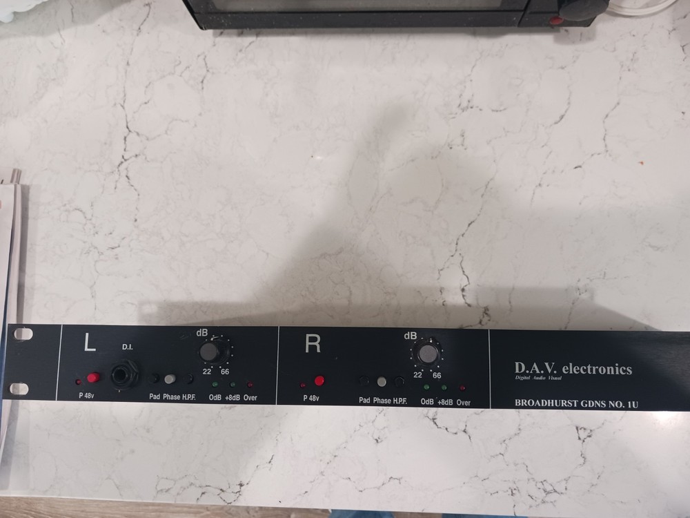 dav bg1u microphone preamp