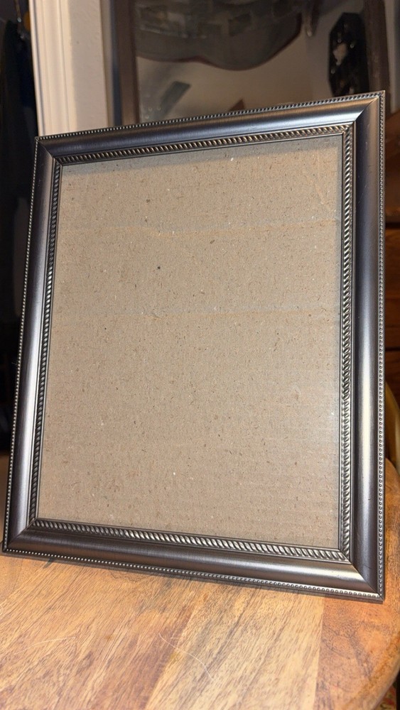 Silver 8x10 picture frame