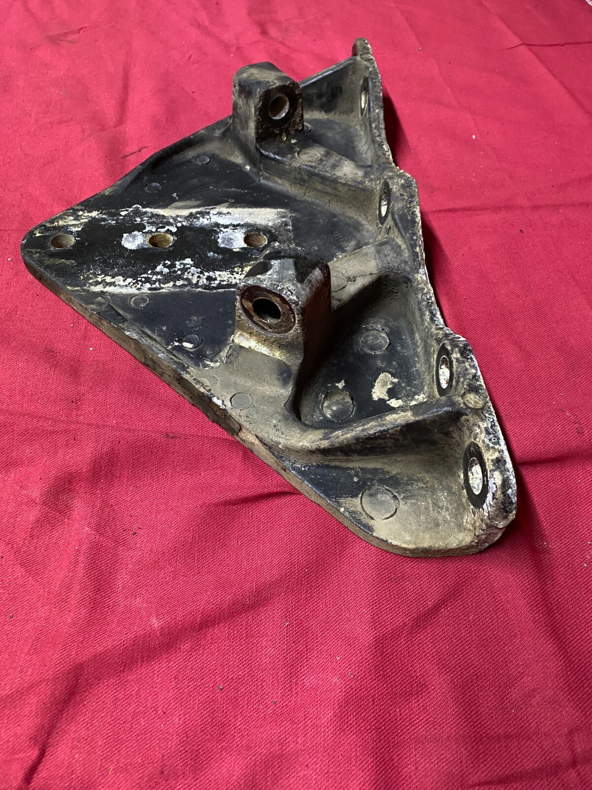 Kenworth Rear Suspension Aluminum Crossmember Gusset K140-2468