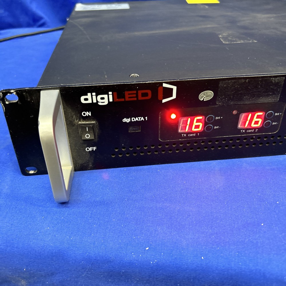 DigiLed model Navigator 12-12 Rack mount with handles lights up untested