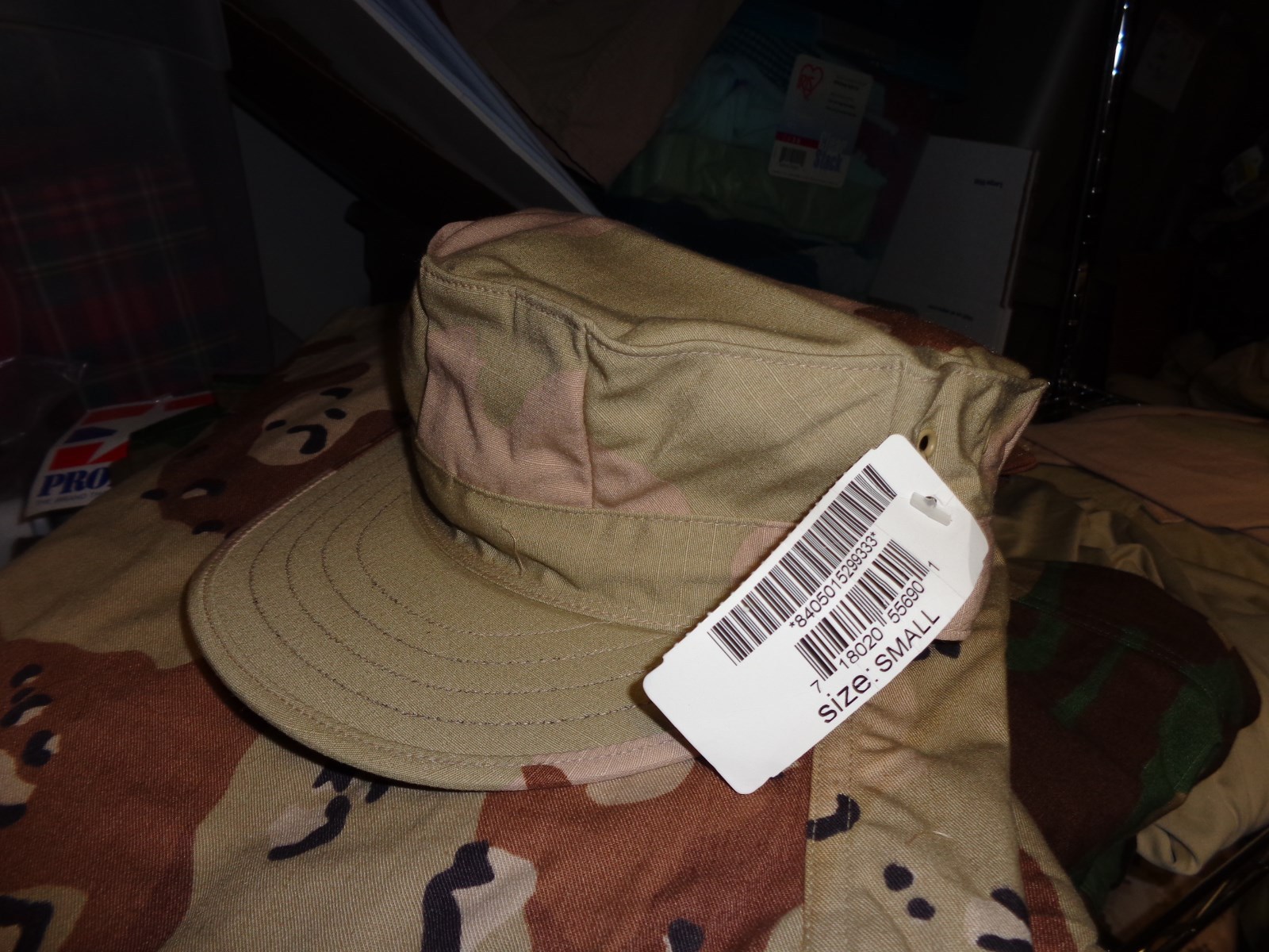 DESERT STORM SEKRI TRI COLOR TAN 8 POINT COVER SIZE SMALL HAT CAP NEW W/ TAG