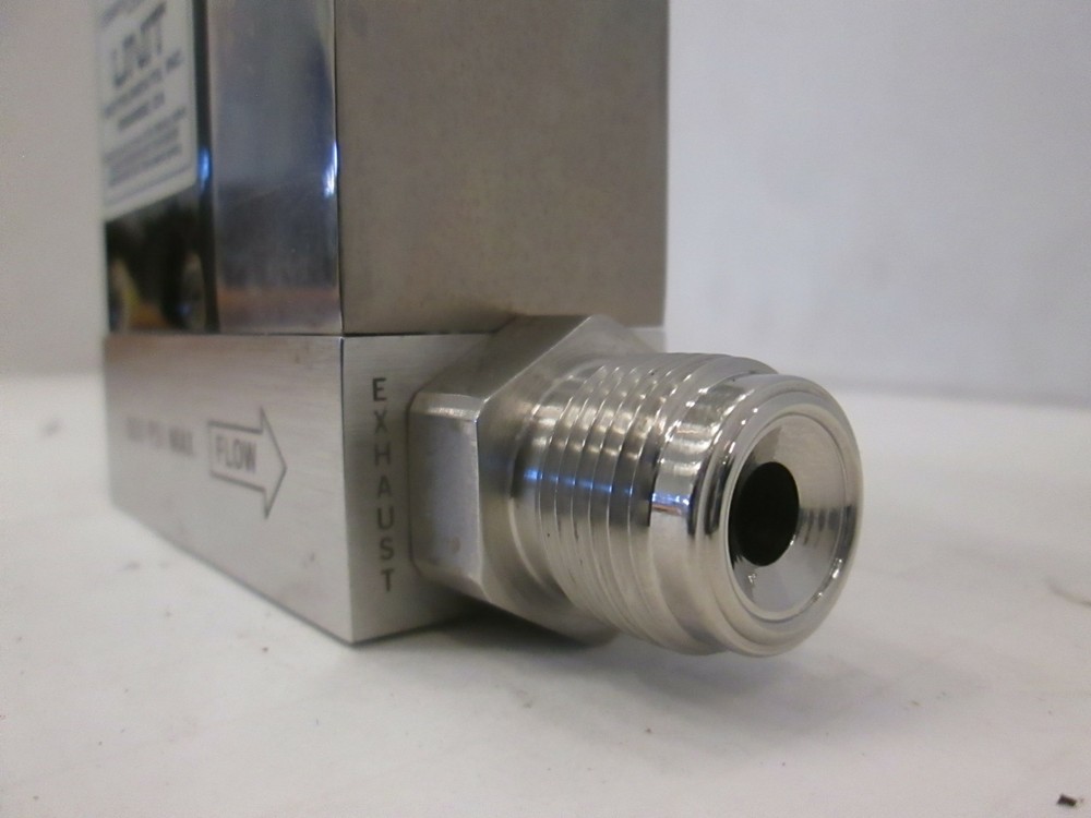 Unit UFC-1110A, Mass Flow Controller, 30 SLM, H2, Used