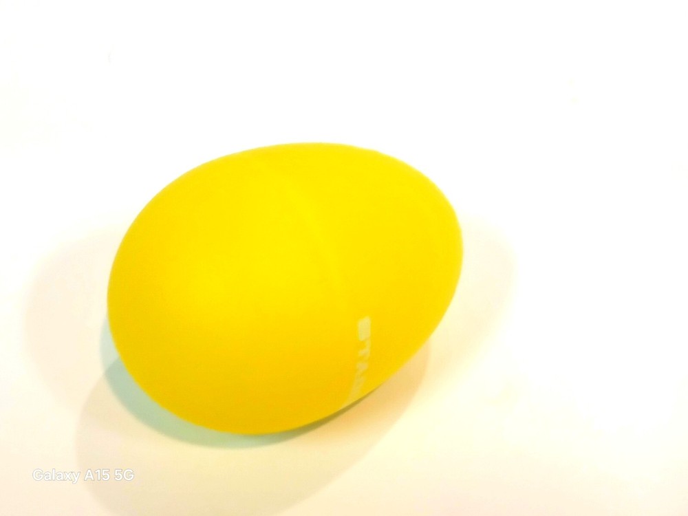 STADIUM YELLOW SOUND EGGS SHAKER PAIR