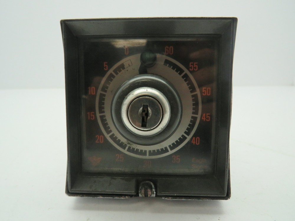 Eagle Signal Controls HP56A607 Cycl-Flex 0-60 Minute Timer Locking Dial