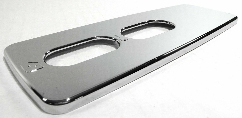 Cascadia Chrome Plastic Window Switch Cover 08' - 17' - Passenger - 2 OPENNING