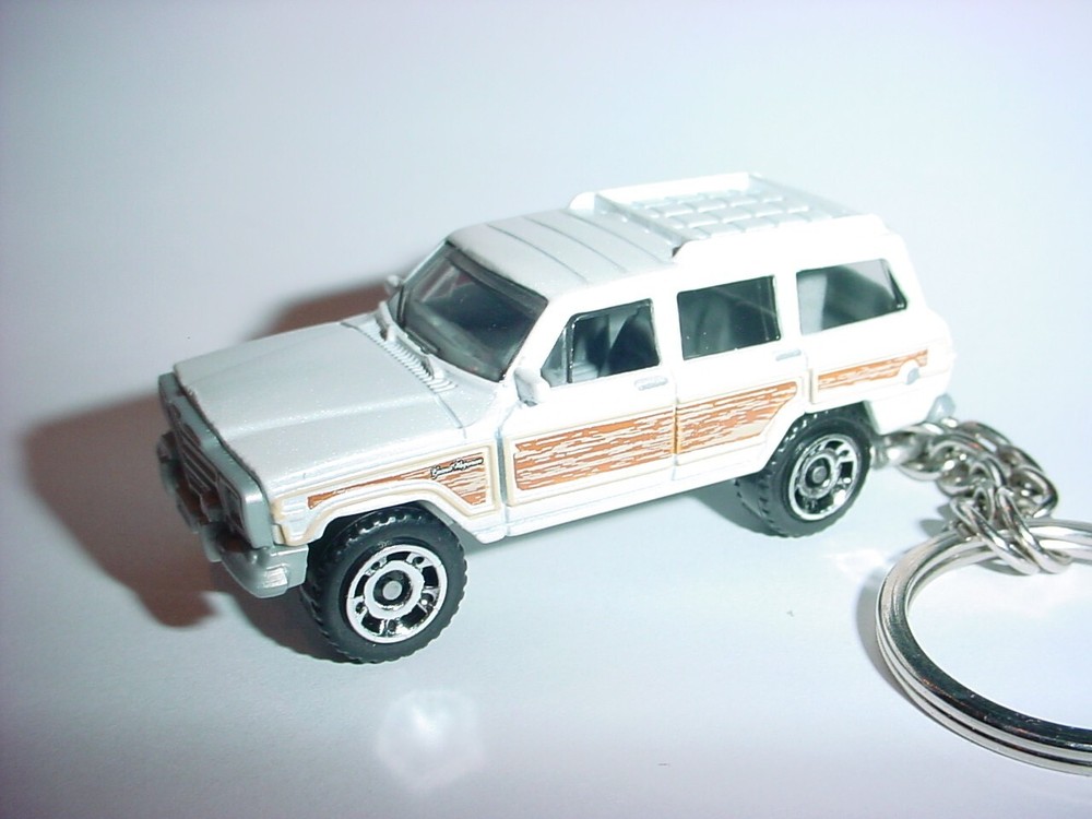 COMPATIBLE WITH JEEP WAGONEER CUSTOM KEYCHAIN keyring key matchbox