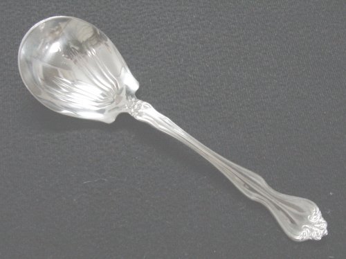 GEORGE & MARTHA -WESTMORLAND STERLING SUGAR SHELL(S)