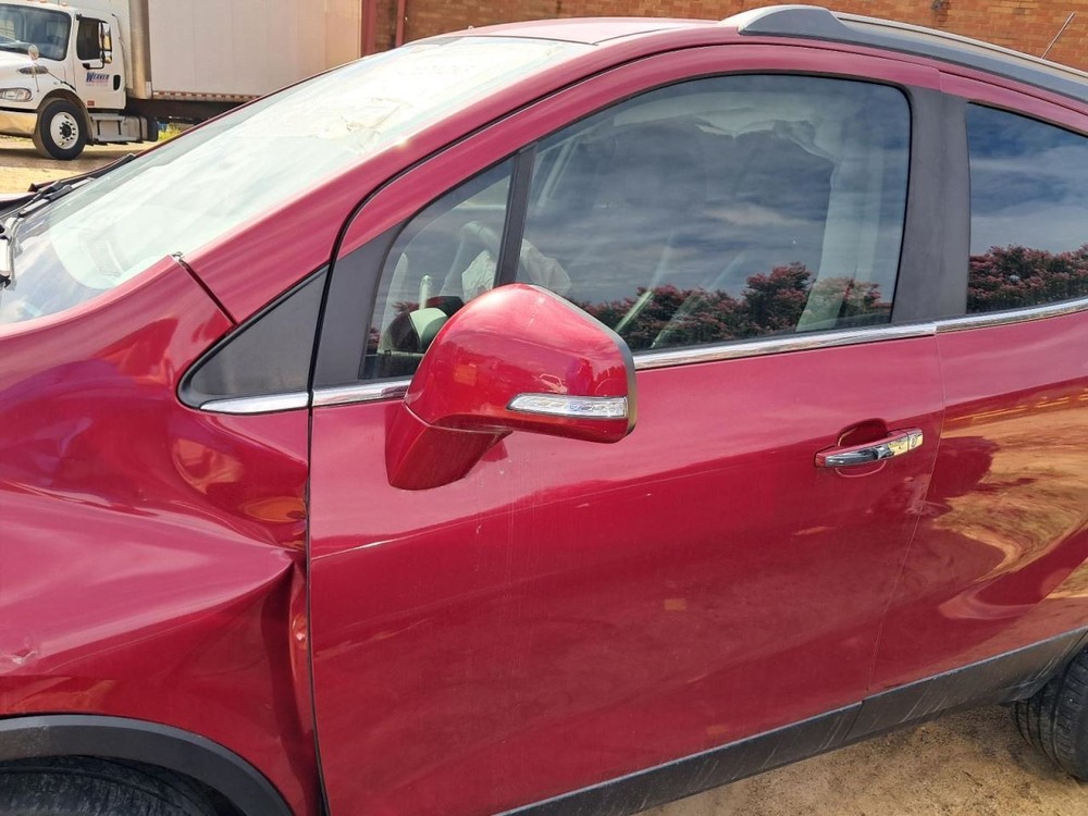 ENCORE 2018 Glove Box 4737303