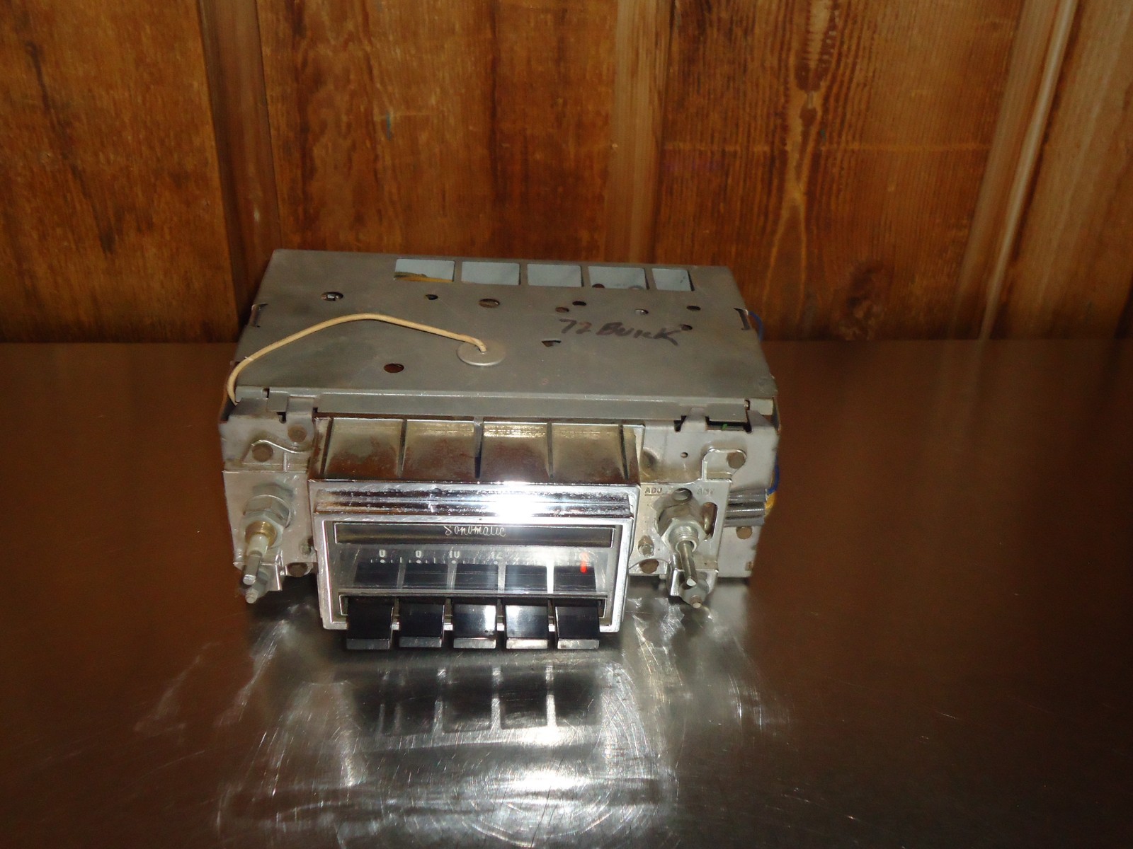 OEM GM Delco AM Radio 24APB1 7313604 Sonomatic 1972 Buick Skylark