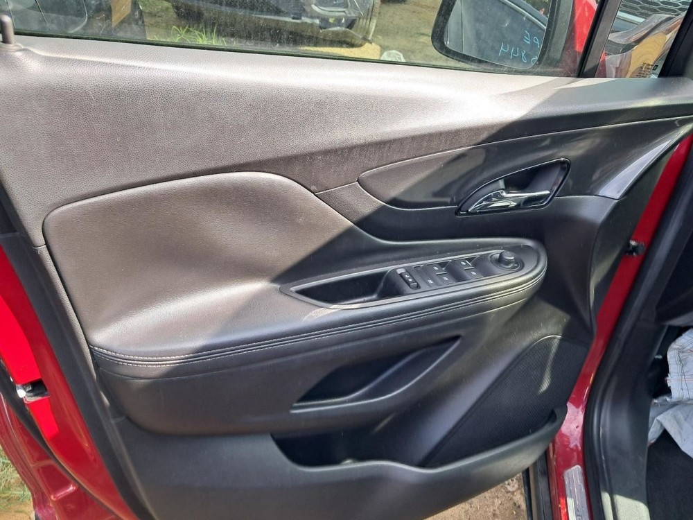 ENCORE 2018 Glove Box 4737303