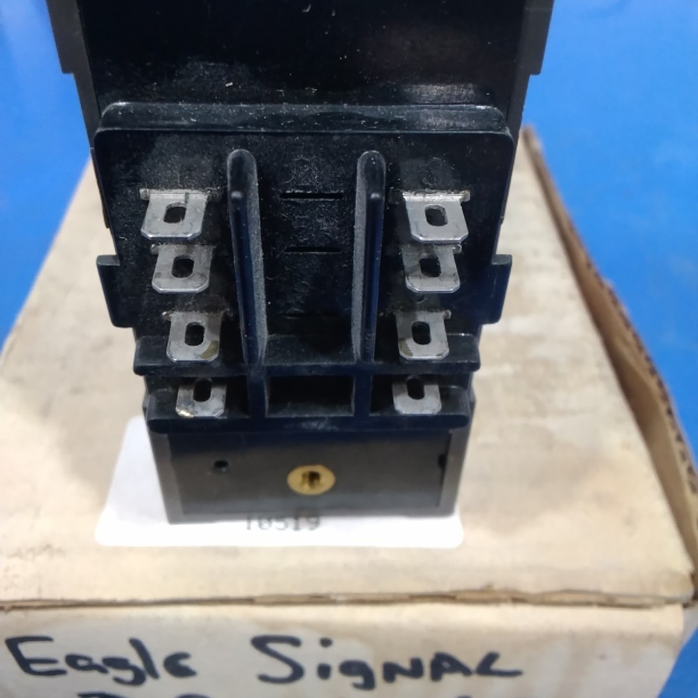 Eagle Signal DG116A3 Miniflex Cycle Timer