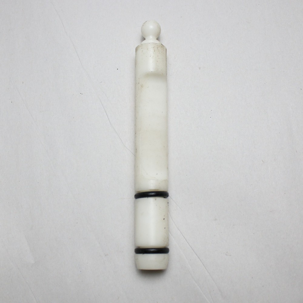 Stoelting Soft Serve Gravity Machine F231 "Indented" Spigot USED READ