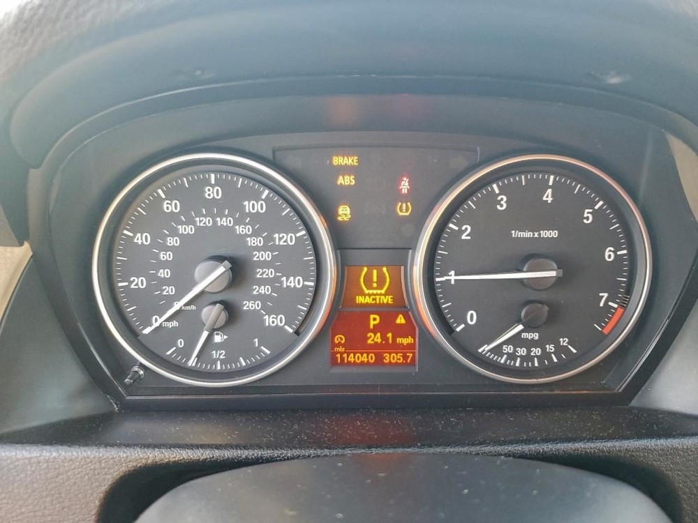 X1 2015 Glove Box 5010486