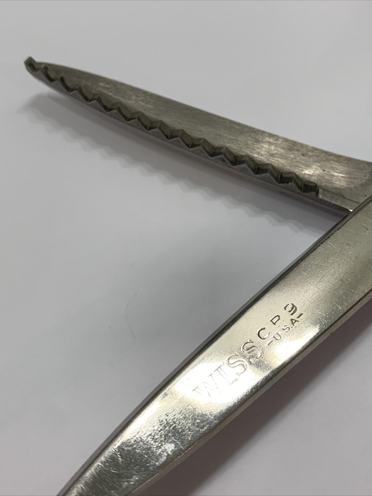 Vintage Wiss Professional Pinking Shears - Model CB9 - 9” Crescent Scissors EUC