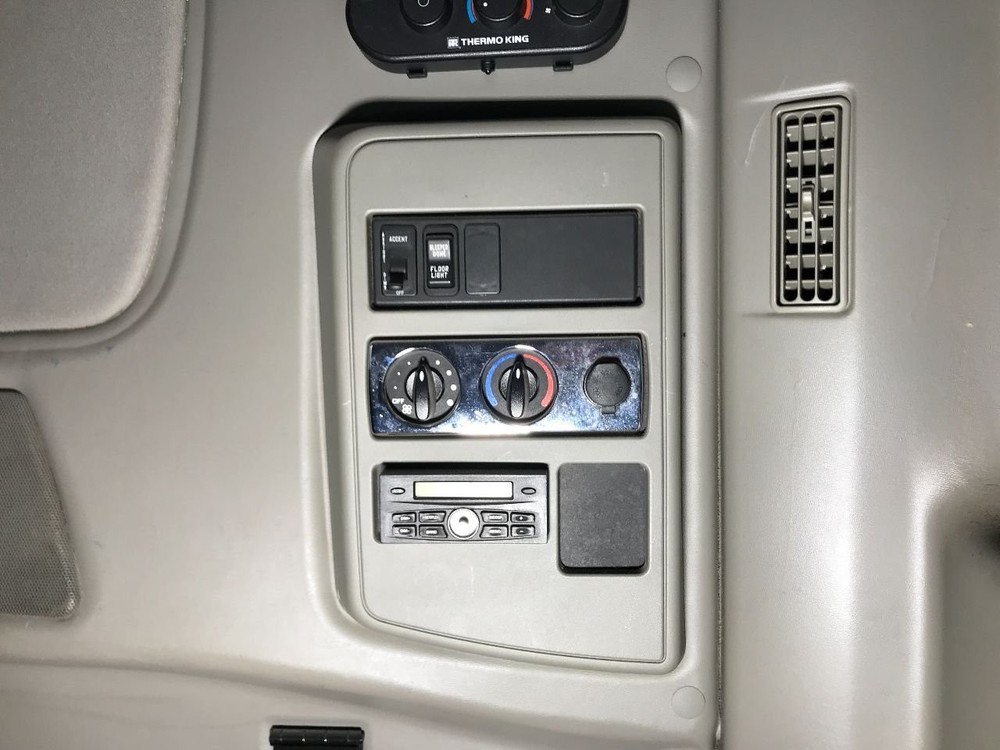 International PROSTAR Sleeper Control - Used