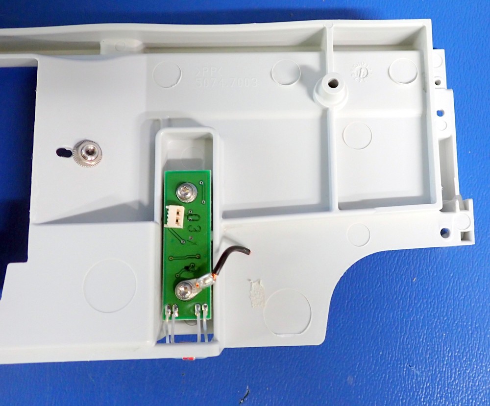 Thermo Dionex UltiMate 3000 RS Variable Wavelength Detector Inside Front Panel