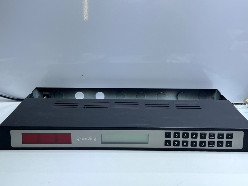 Sapling Master Clocks NPT-8R0-0108-1