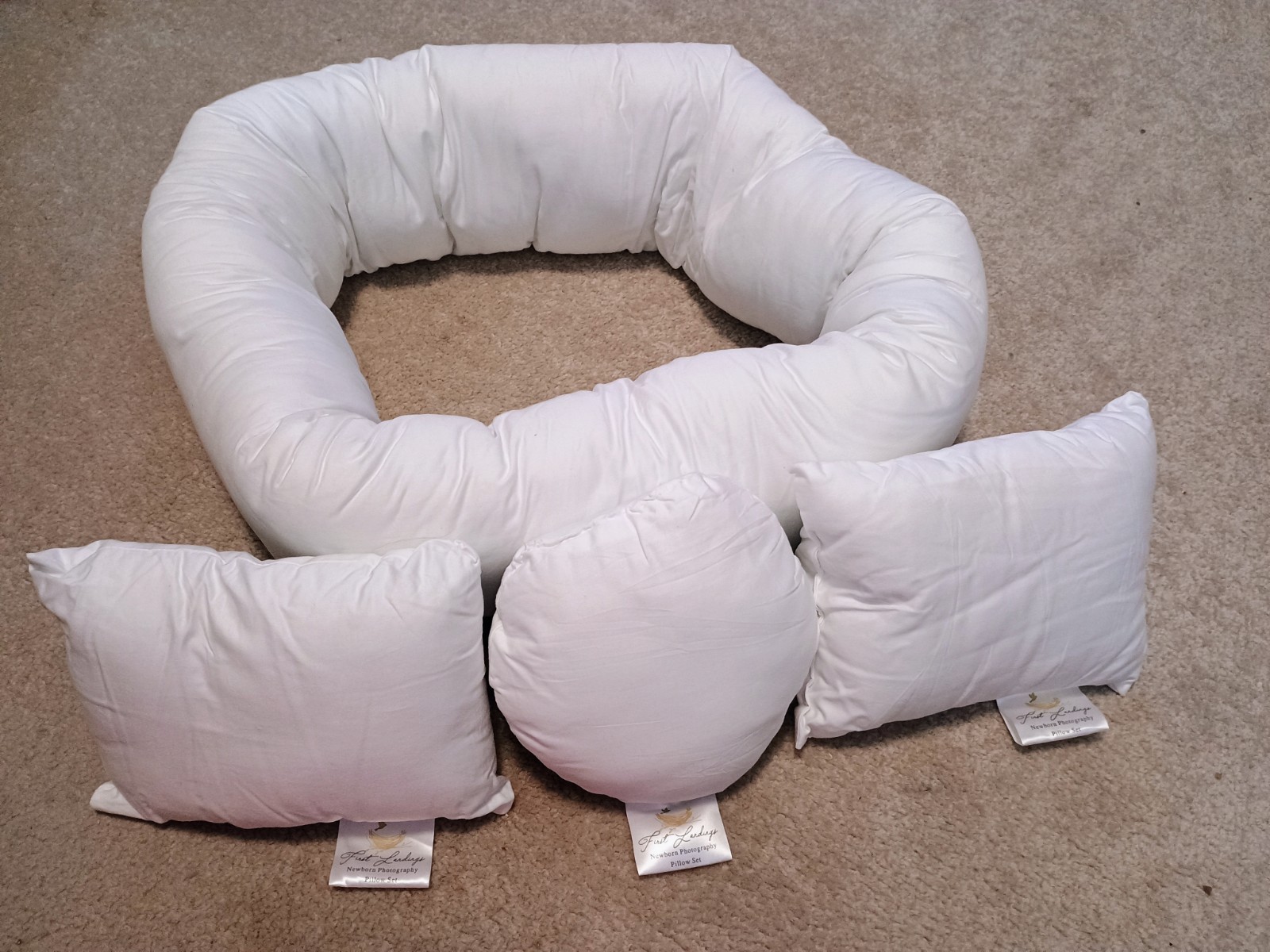 FIRST LANDINGS White NEWBORN PHOTOGRAPHY 4 Posing PILLOWS Set PROPS Infant BABY