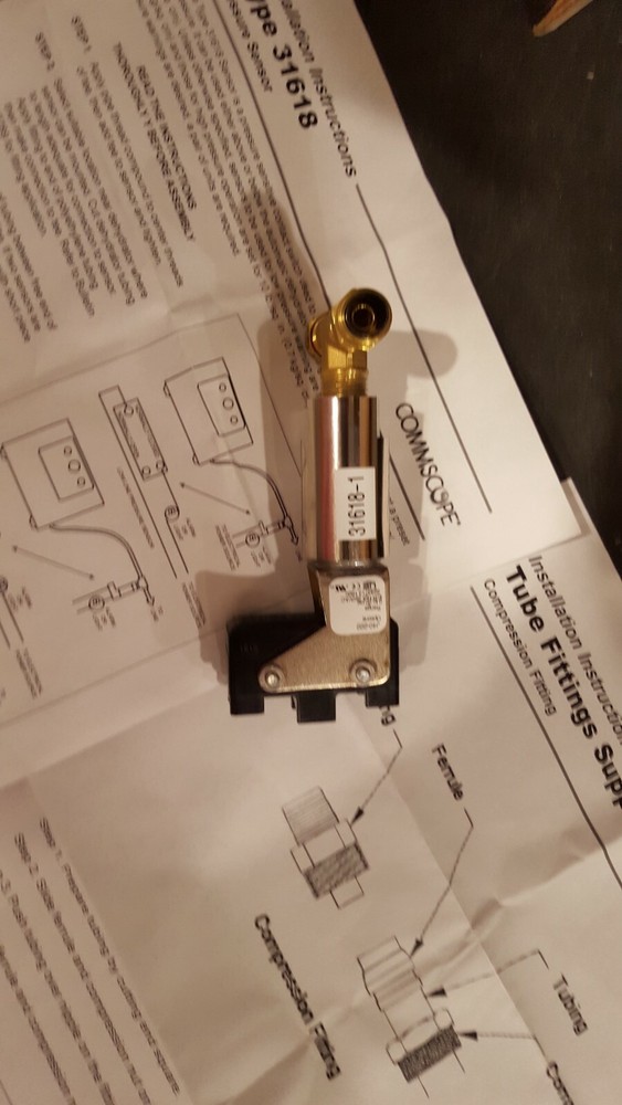 Andrew Solutions CommScope low pressure sensor Switch #31618-1 NEW