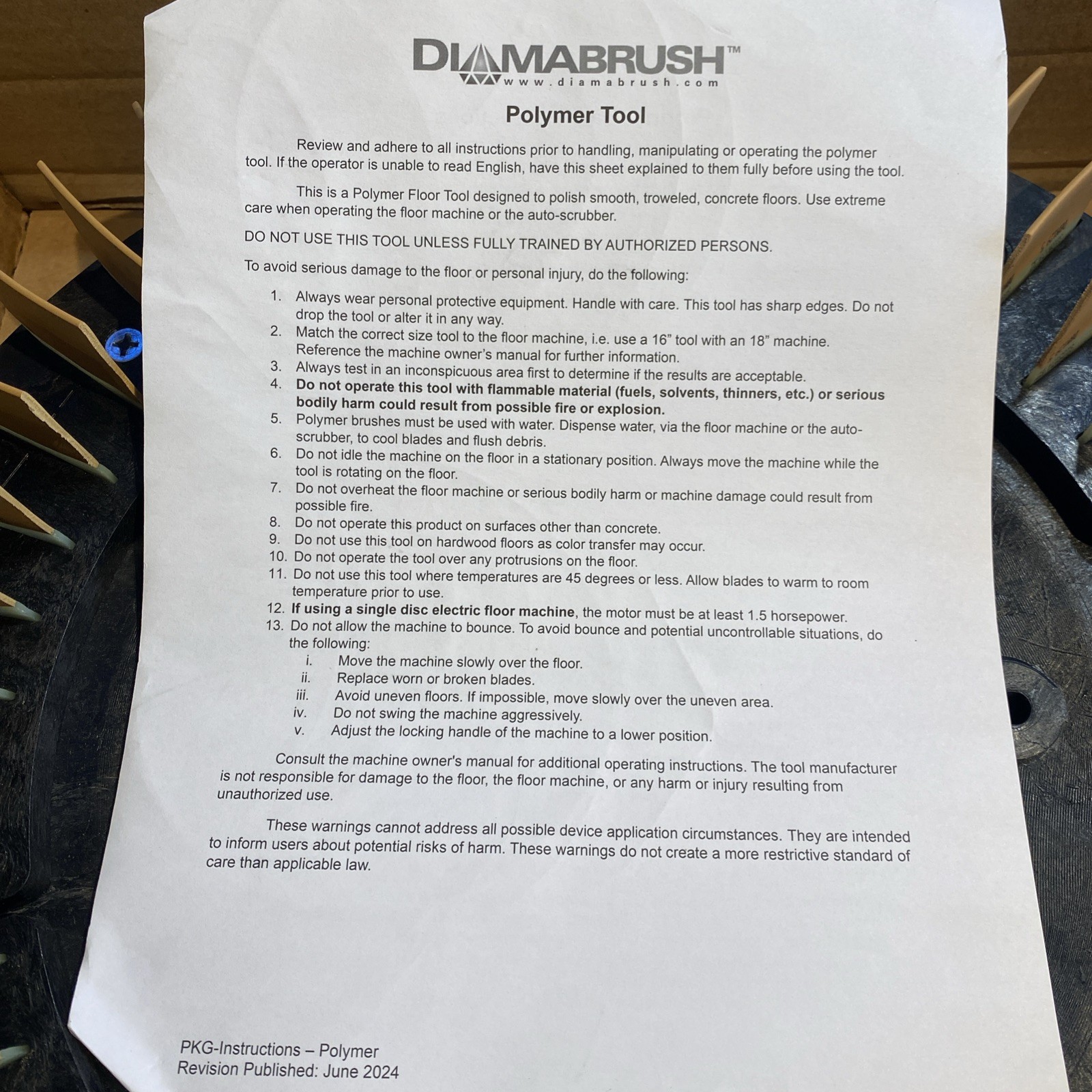 DIAMABRUSH 16" Polymer Tool 1000 Grit Red Blades with Tennant Drive Clutch Plate