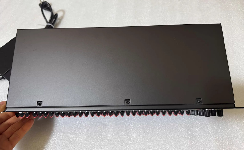 1pcs B3 EQ2231 Equalizer