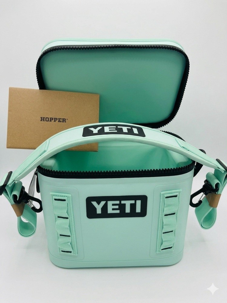 YETI HOPPER FLIP 8 SOFT COOLER