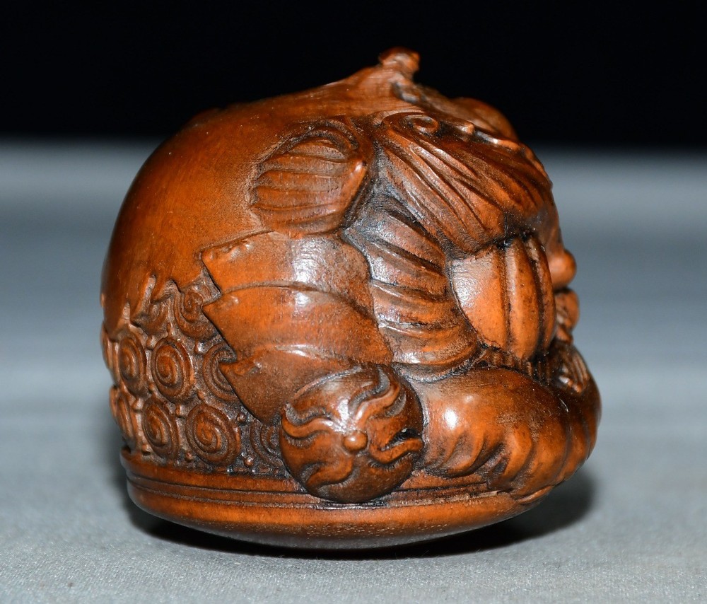 Exquisite Small Leaf Boxwood Handle