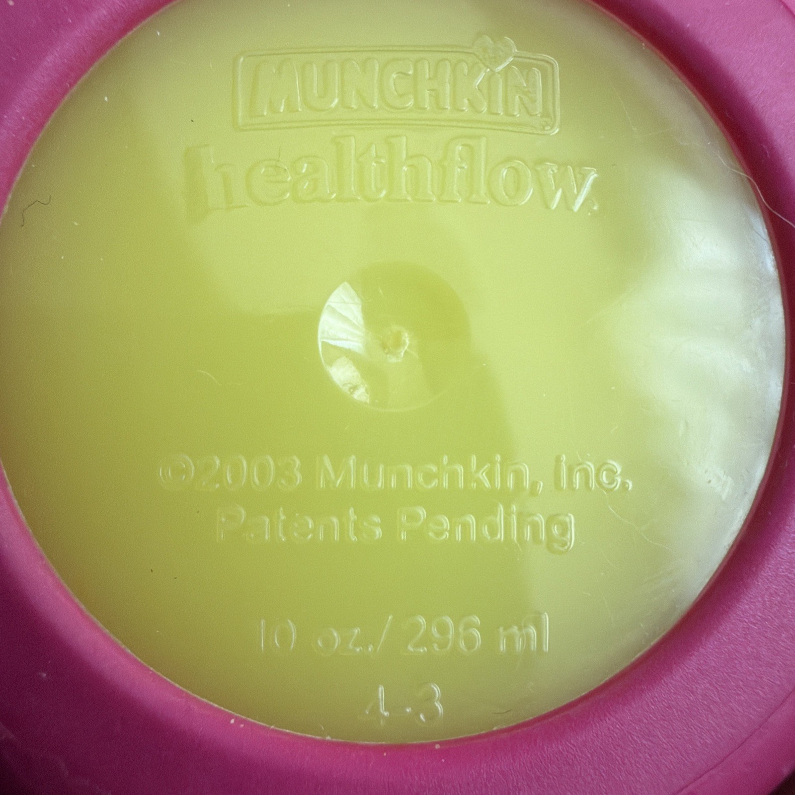 VTG Y2K 2003 Dora The Explorer/Boots Munchkin Healthflow 10fl Oz Sippy Cup LOT 2