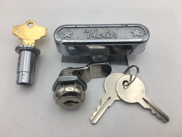Toy N Joy Lock & Key TOP & BOTTOM replacement set V2  2" Capsule Vending Machine