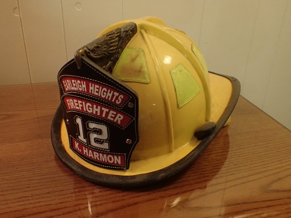 Cairns Authentic 1010 Fire Helmet Firefighter Neck Shield