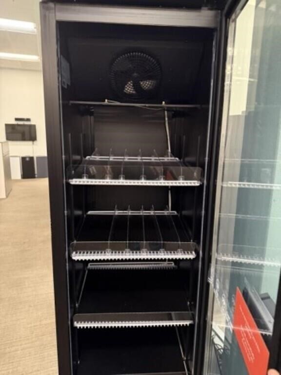 SMART vending machine Byte Technology SS-P380WA Upright Display Cooler