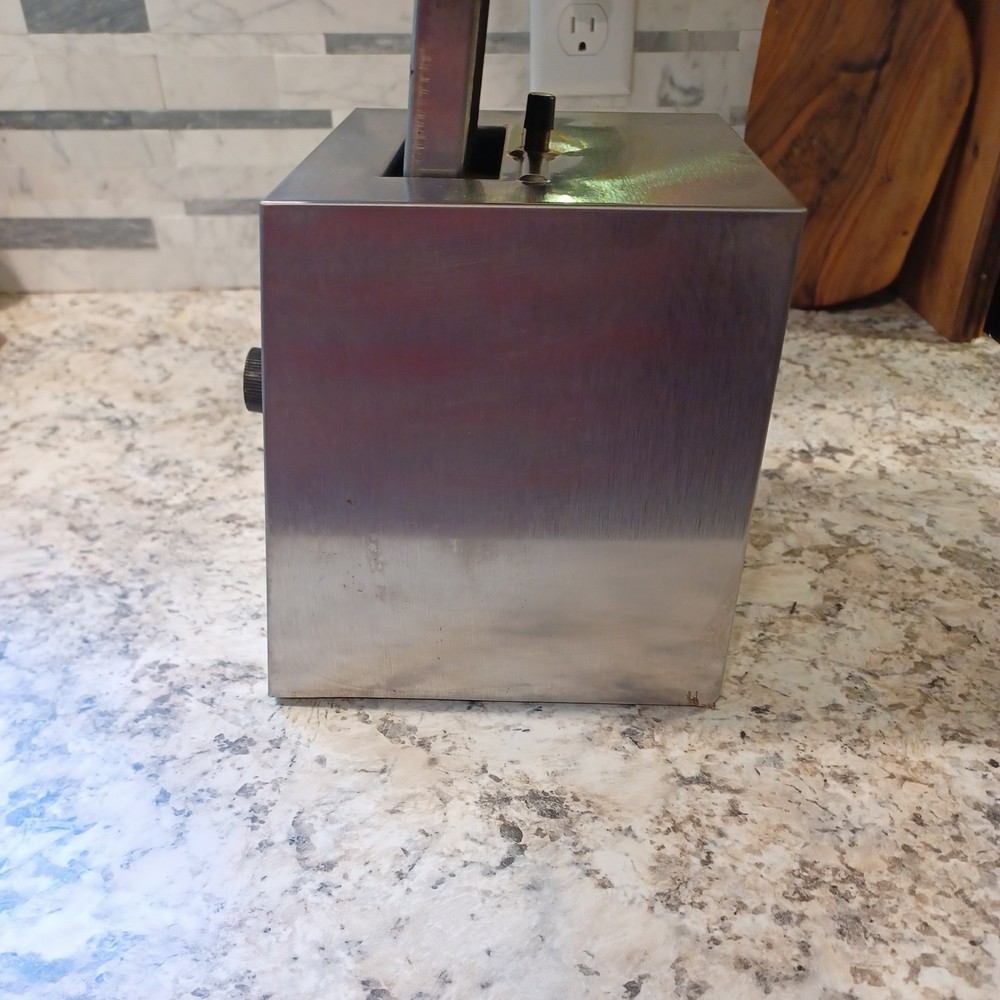 Vintage Edlund Model SR-2 2 LB Top Loading Counter Portion Scale