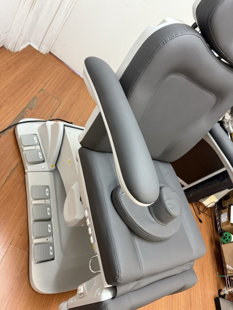 Procedure Exam Table Fully Electronic And Swivel Option Model 646 Et