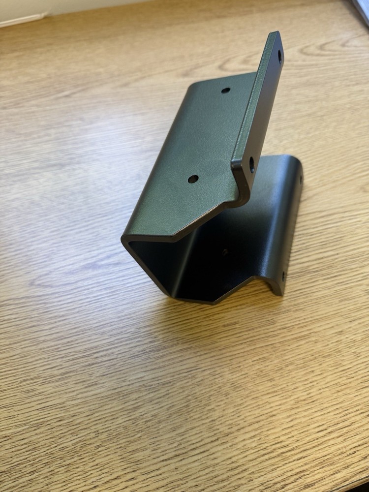 Timber tech Fascia Mount Bracket for 2x2 post Bronze